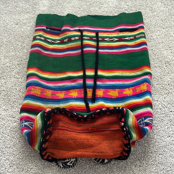 Genuine Peruvian made backpack - Picture 1 of 3